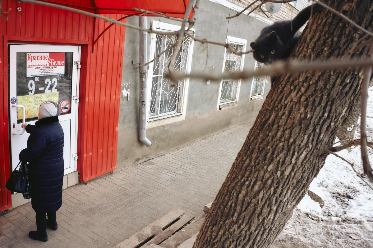 Как POS-материалы влияют на визуальный мерчандайзинг и привлечение покупателей